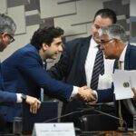 galipolo-afirma-em-cpi-que-reuniao-com-lula-e-vorcaro-teve-carater-tecnico