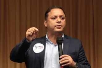 rodrigo-neves-ataca-castro-e-defende-diretas:-‘destruiram-o-estado’;-video