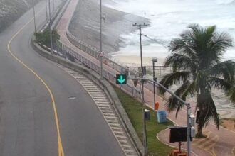 ciclovia-tim-maia-e-reaberta-apos-interdicao-por-ressaca-na-orla-do-rio