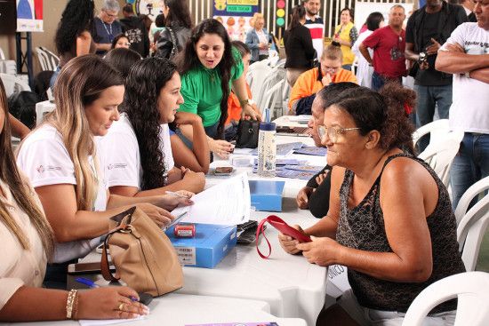 qualificacao-e-emprego-com-diversos-servicos-no-prefeitura-em-acao-deste-sabado