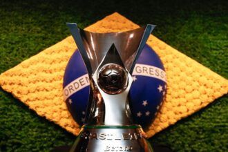 volante-de-gigante-do-brasileirao-sofre-fratura-e-vai-passar-por-cirurgia-–-esporte-news-mundo