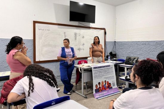 “maria-da-penha-vai-as-escolas”-leva-conscientizacao-ao-ce.-jose-do-patrocinio