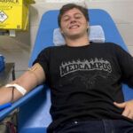 estudantes-de-medicina-incentivam-doacao-de-sangue-no-hemocentro-de-campos