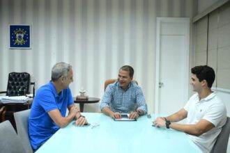 prefeito-anuncia-investimento-privado-de-r$-45-milhoes-com-geracao-de-500-empregos