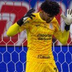 torcedores-da-portuguesa-sao-indiciados-por-injuria-racial-contra-hugo-souza-–-esporte-news-mundo