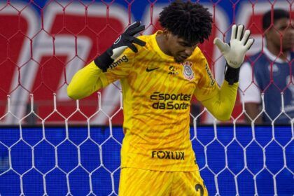 torcedores-da-portuguesa-sao-indiciados-por-injuria-racial-contra-hugo-souza-–-esporte-news-mundo