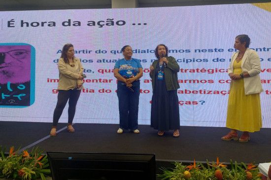 campos-pede-mais-articulacao-para-desenvolvimento-da-educacao-publica