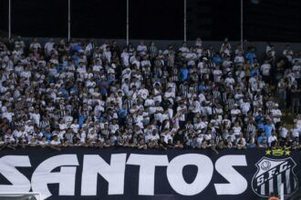 integrantes-de-organizada-do-santos-se-reunem-com-cuca-e-elenco-apos-sequencia-negativa-–-esporte-news-mundo
