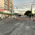 asfalto-na-porta:-rua-doutor-beda-recebe-nova-pavimentacao