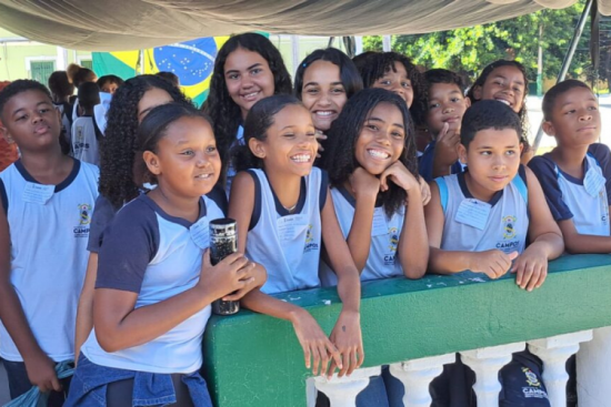 alunos-da-rede-municipal-participam-de-comemoracao-do-dia-do-exercito