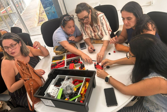 formacao-sobre-robotica-educacional-e-inclusao-contempla-professores