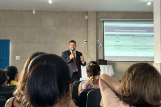 educacao-promove-roda-de-conversa-sobre-bullying-e-cyberbullying-em-escola