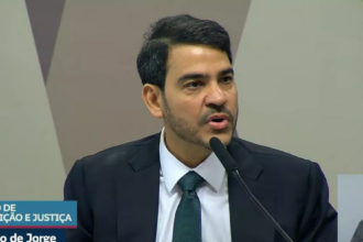 em-sabatina,-messias-defende-‘aprefeicoamento’-do-stf,-mas-reforca-que-corte-e-‘central’-para-democracia