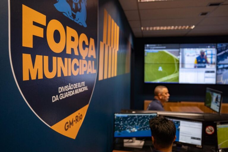 forca-municipal-comeca-a-atuar-em-bangu-no-domingo