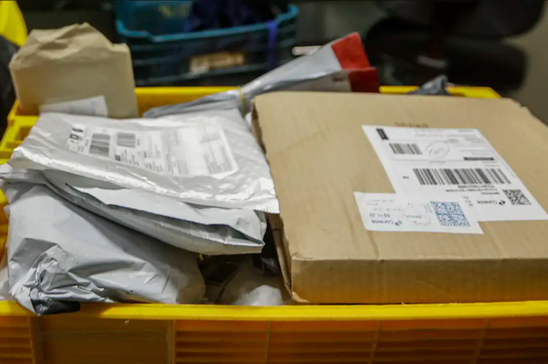 projeto-na-alerj-tenta-ampliar-fim-da-taxa-das-blusinhas-para-consumidores-do-rio