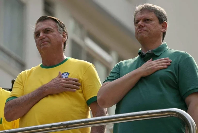 tarcisio-deu-parecer-favoravel-a-serie-da-produtora-de-“dark-horse”