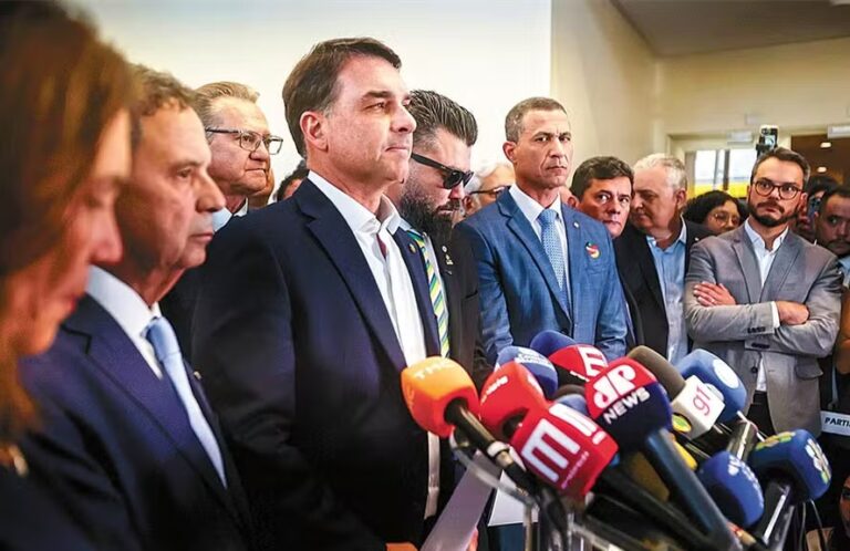 o-ultimato-do-pl-para-flavio-bolsonaro-conter-crise
