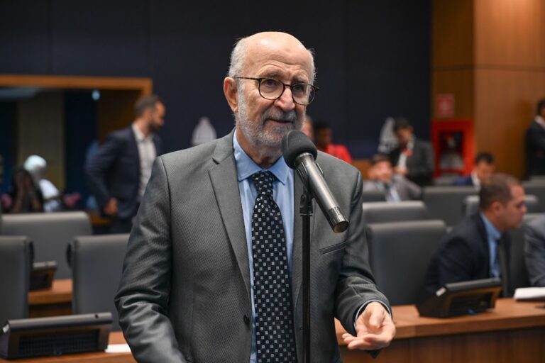 psd-faz-troca-em-comissao-da-alerj-que-trata-de-corte-de-gastos-no-governo:-sai-celia-jordao,-entra-luiz-paulo