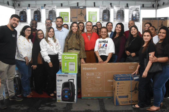 prefeitura-entrega-novos-equipamentos-a-serem-usados-nos-cras