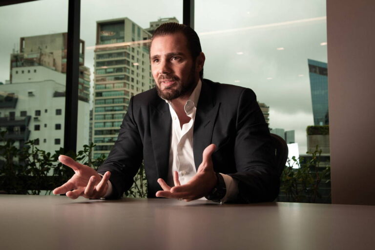 pf-quer-rastrear-dinheiro-de-vorcaro-enviado-a-fundo-ligado-ao-filme-sobre-bolsonaro
