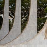 stf-suspende-julgamento-de-recurso-para-garantir-revisao-da-vida-toda