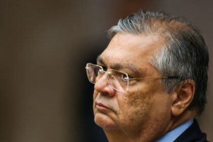 dino-pede-vista-e-stf-suspende-julgamento-sobre-royalties-do-petroleo