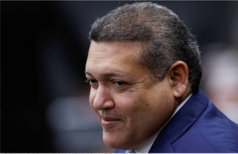 eles-censuram-ate-pesquisa-que-ja-virou-pao-velho.-por-moises-mendes