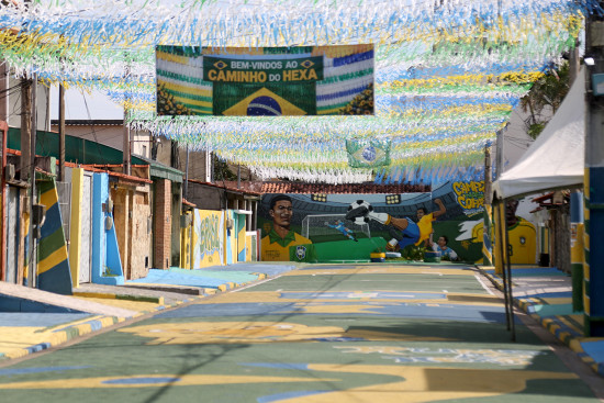 vencedores-do-1o-festival-de-ruas-enfeitadas-para-a-copa-comemoram-resultado