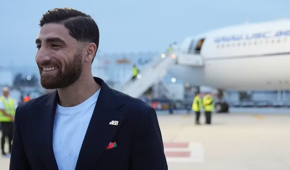 selecao-do-ira-homenageia-criancas-mortas-em-bombardeio-dos-eua-na-copa