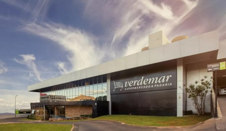rede-mineira-de-supermercados-adota-jornada-com-15-dias-de-descanso-por-mes
