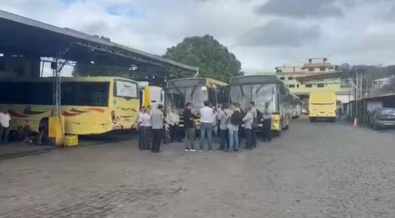 itaperuna-sem-onibus:-transporte-publico-e-suspenso-devido-a-impasse-sobre-divida-milionaria