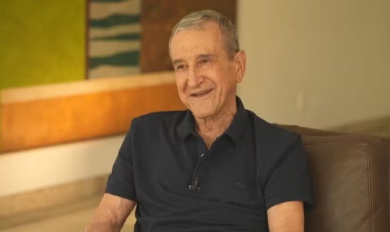 campeao-mundial-com-a-selecao-brasileira,-ex-tecnico-carlos-alberto-parreira-e-internado-no-rio