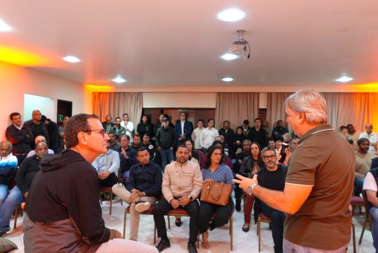 buzios-vira-palco-de-gesto-politico-entre-eduardo-paes-e-prefeito-do-republicanos