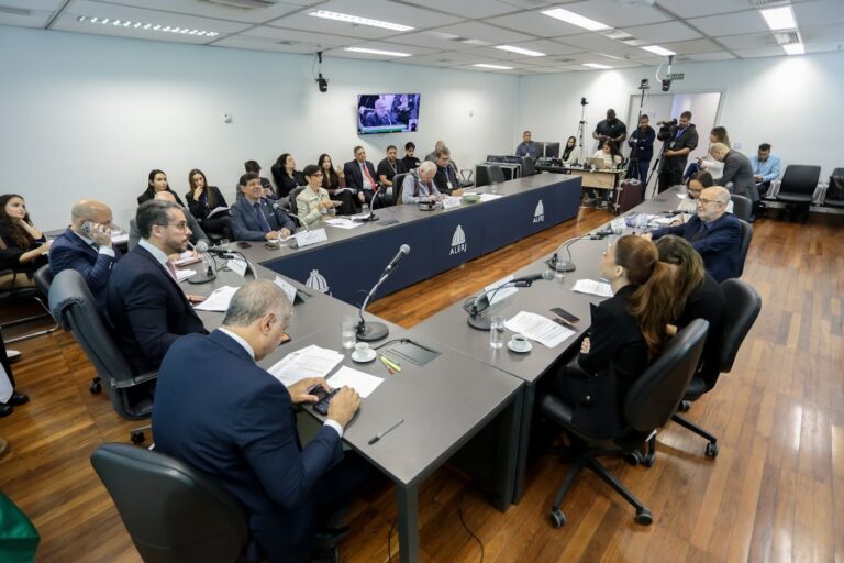 ccj-avanca-com-proposta-para-frear-golpe-do-falso-advogado-no-rio