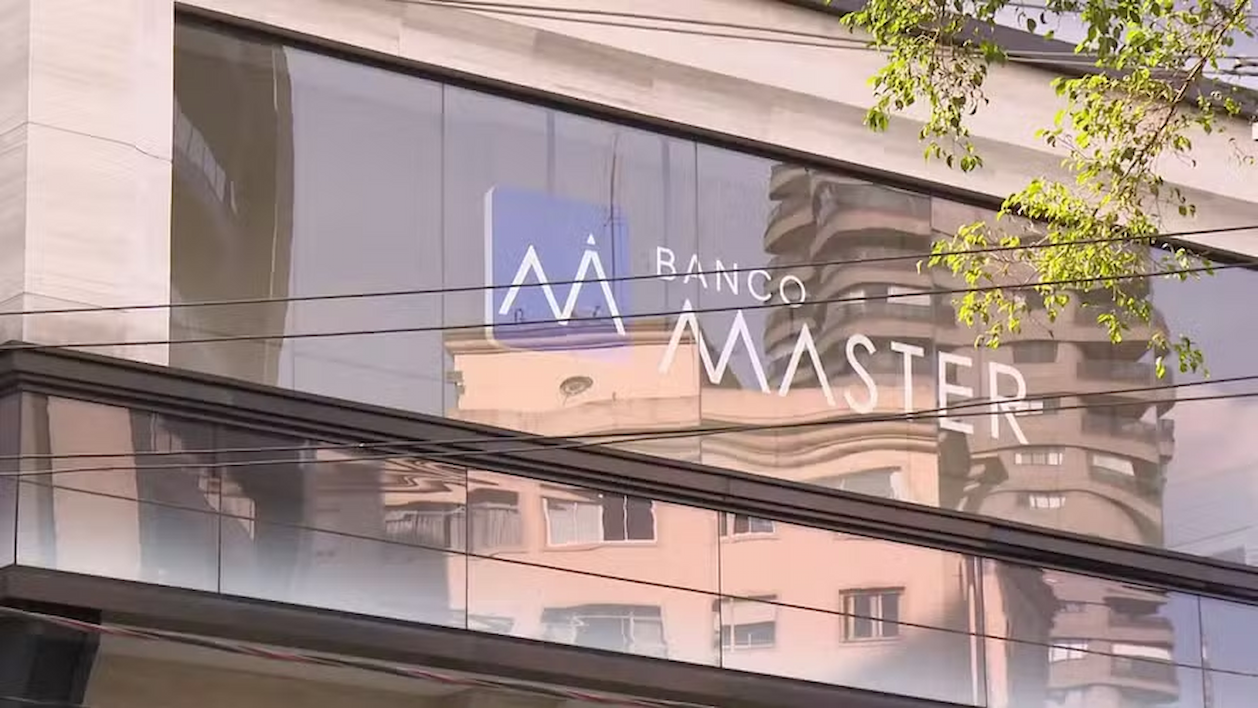 empresa-da-nora-de-jaques-wagner-recebeu-repasses-de-r$-12-milhoes-do-banco-master-e-entra-no-radar-da-pf