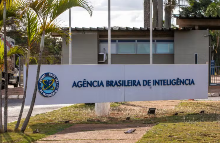 um-ano-apos-relatorio-da-pf,-caso-da-‘abin-paralela’-segue-sem-avanco-na-pgr