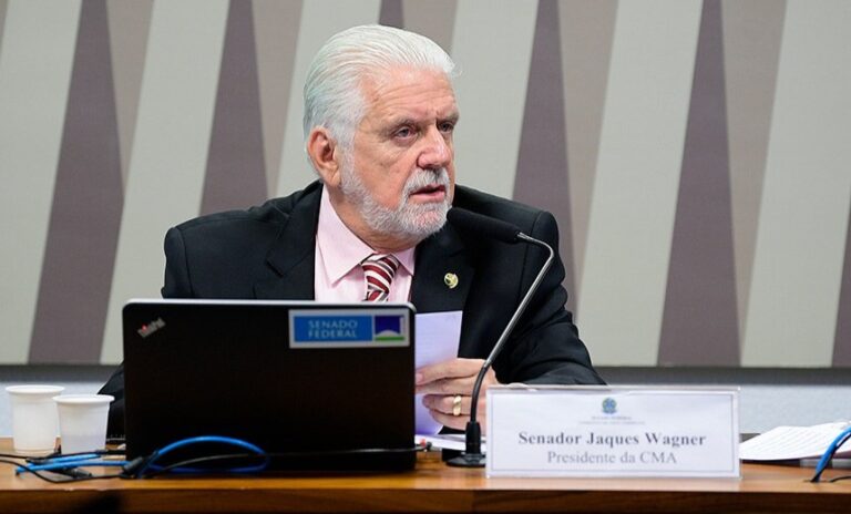 pf-queria-buscas-no-gabinete-de-jaques-wagner,-mas-mendonca-barrou