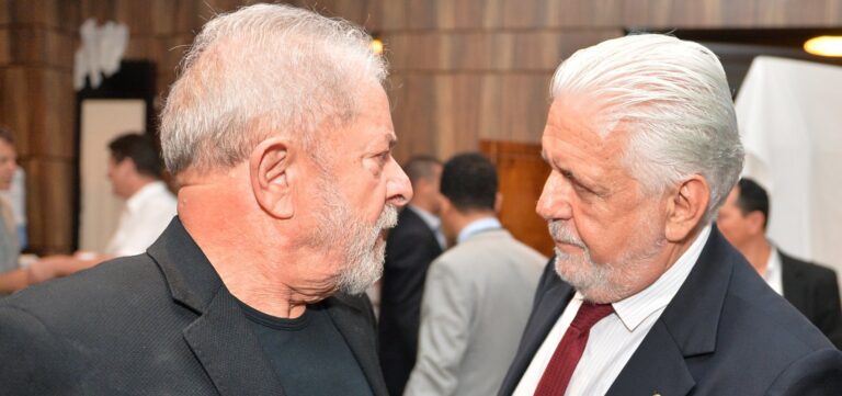 jaques-wagner-diz-que-lula-viu-tentativa-de-desestabilizacao-em-operacao-sobre-o-banco-master