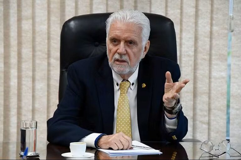 antes-de-ser-alvo-da-pf,-jaques-wagner-negou-a-lula-relacao-com-o-master