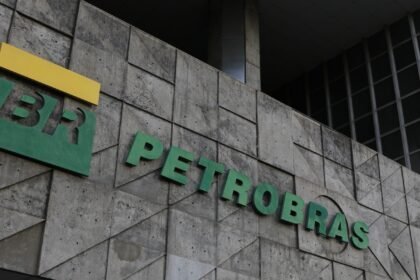 petrobras-implementa-desconto-no-diesel-a-partir-de-segunda-feira