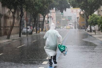 sul,-sudeste-e-centro-oeste-podem-ter-final-de-semana-de-chuva-intensa