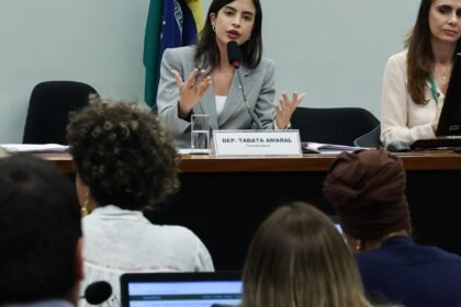 proposta-que-criminaliza-misoginia-avanca-na-camara dos-deputados