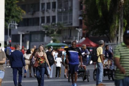 diferenca-salarial-entre-sexos-e-menor-em-entidades-sem-fim-lucrativo