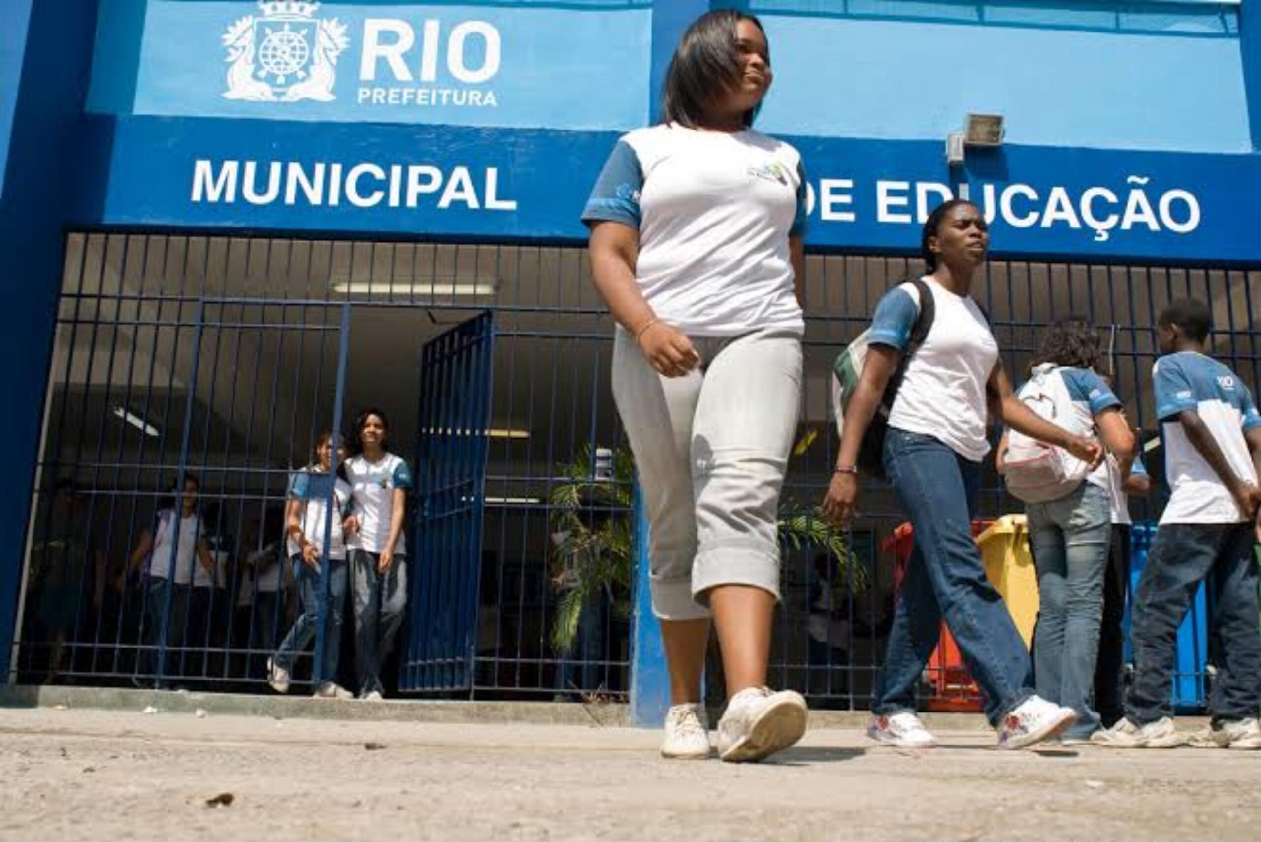 Decisão do TJ-RJ Anula Reajustes Salariais de Profissionais da Educação Infantil no Rio