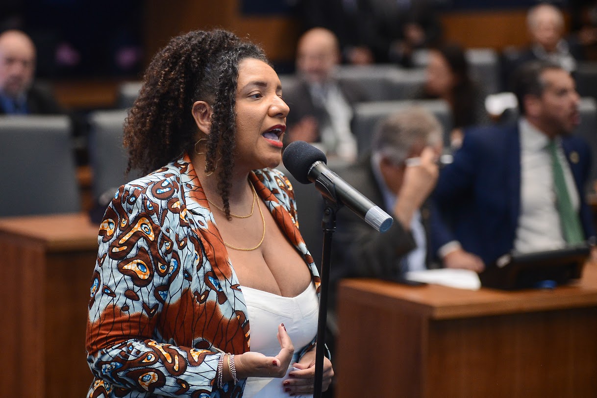 Nova Postura do Psol: Apoio à LDO após 20 Anos de Oposição no Rio