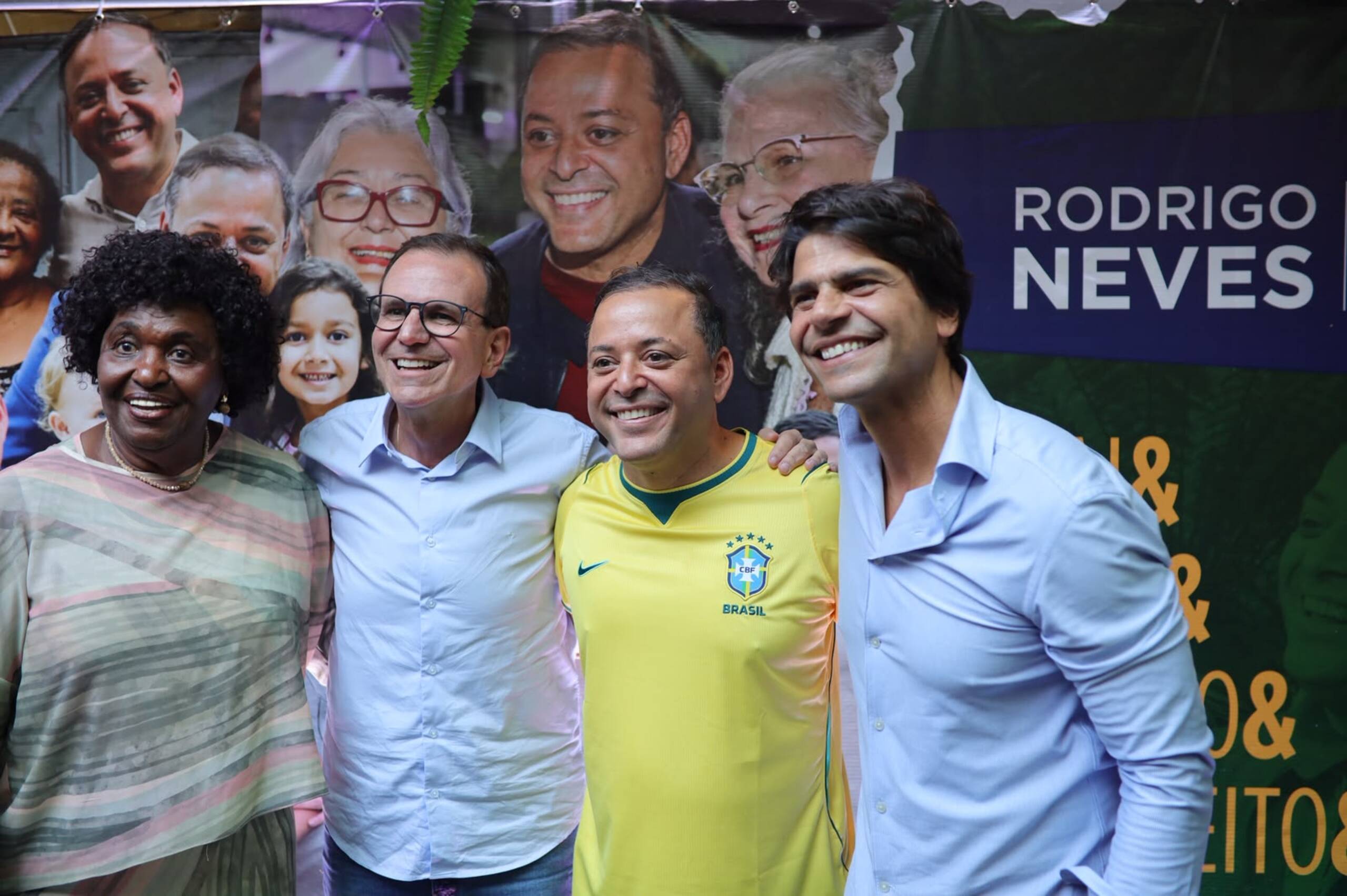 Rodrigo Neves Celebra Cinquentenário com Figuras Proeminentes da Política Fluminense