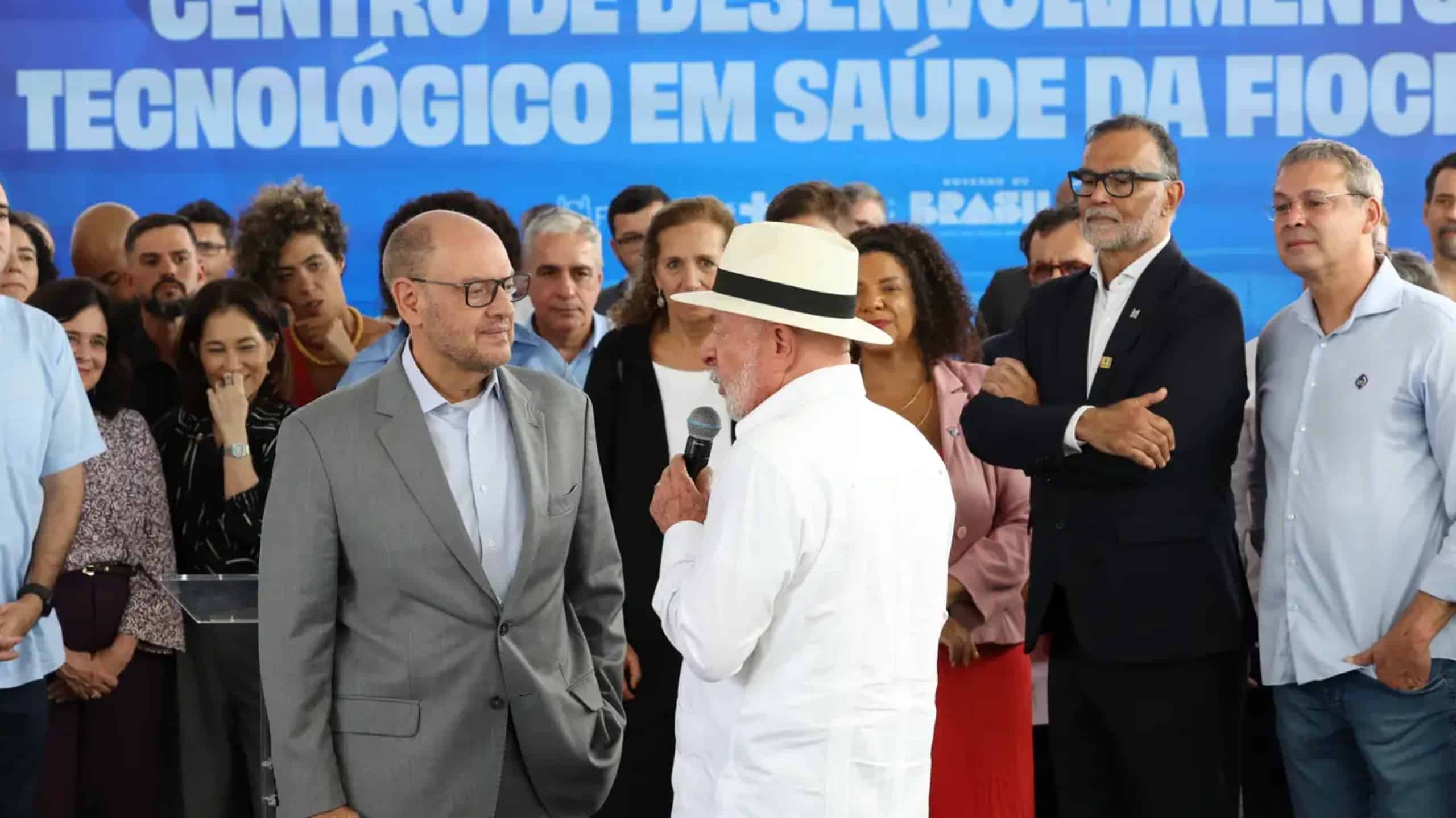 Governador do Rio Anuncia Investimento de R$ 2,1 Bilhões em Políticas Sociais