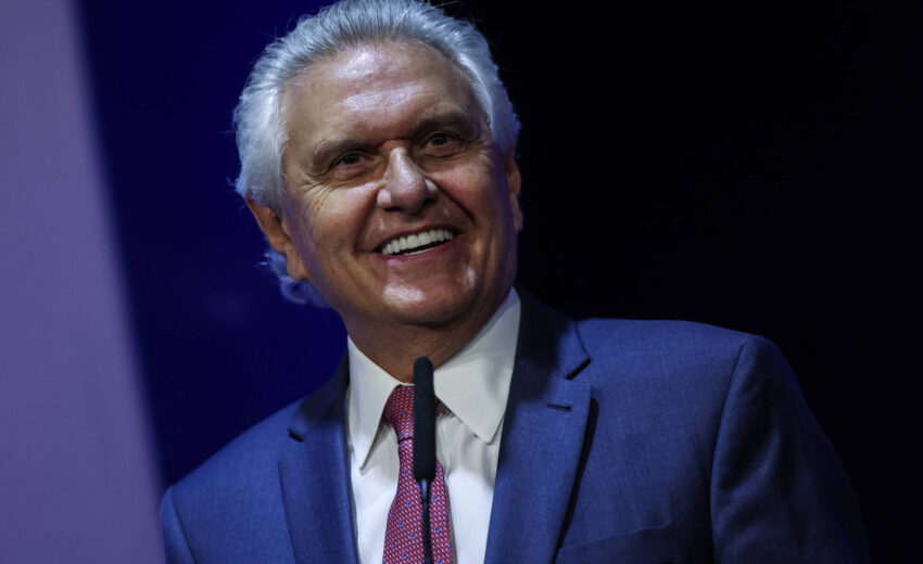 caiado-sobe-o-tom-contra-flavio-e-diz-que-lula-o-mantem-vivo-para-derrota-lo-no-segundo-turno