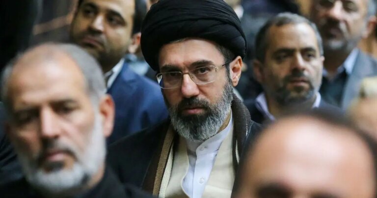 novo-lider-supremo-do-ira-promete-vinganca-por-morte-de-ali-khamenei