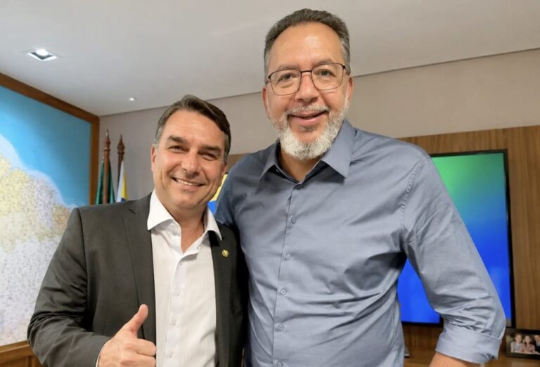merval:-“conexoes-pessoais”-no-rio-ameacam-candidatura-de-flavio-bolsonaro